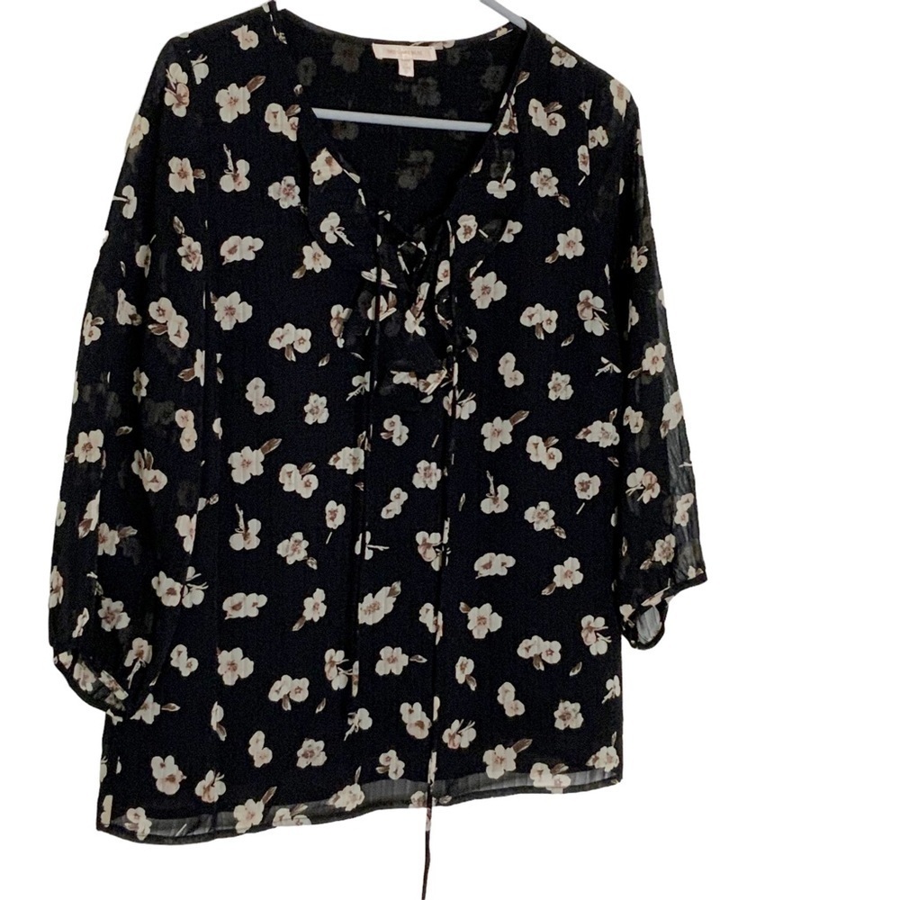 Skies are Blue black floral blouse. Pleated with long sleeves. Size S